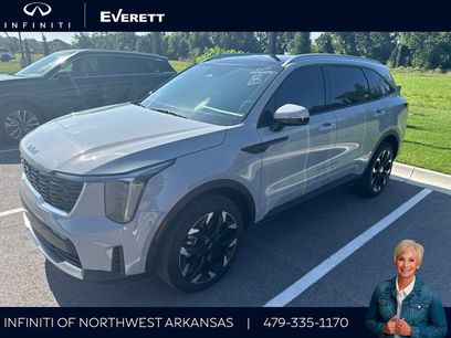 Used 2025 Kia Sorento EX w/ Panoramic Sunroof Package