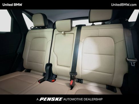 Used 2022 Ford Escape Titanium image 13