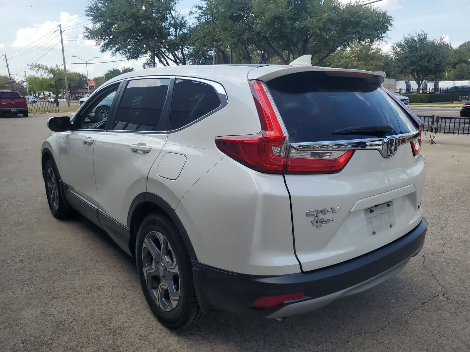 Used 2017 Honda CR-V EX image 4