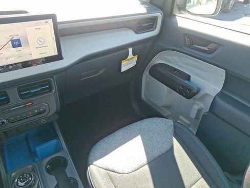 New 2025 Ford Maverick XLT image 11