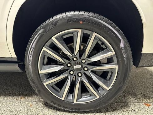 Used 2021 Cadillac Escalade Sport w/ Driver Assist Tech Package AWD/4WD image 20