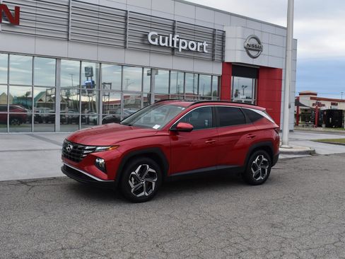 Used 2022 Hyundai Tucson SEL w/ Convenience Package image 2