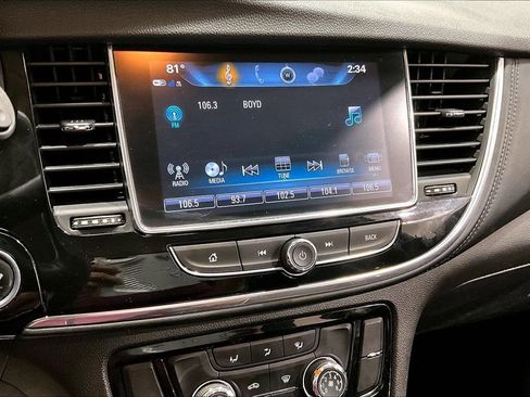 Used 2019 Buick Encore Preferred AWD/4WD image 5