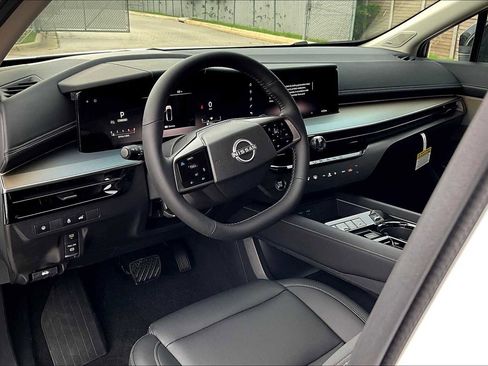 New 2025 Nissan Murano SL image 10