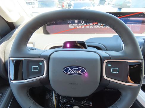 New 2026 Ford Expedition Max Active AWD/4WD image 10