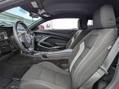 Used 2022 Chevrolet Camaro LT RWD image 21