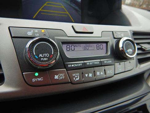 Used 2015 Honda Odyssey EX-L image 18