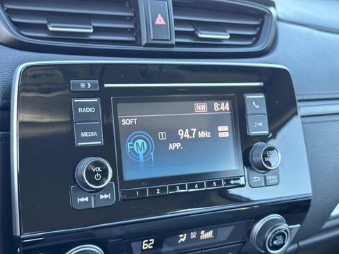 Used 2018 Honda CR-V LX image 13