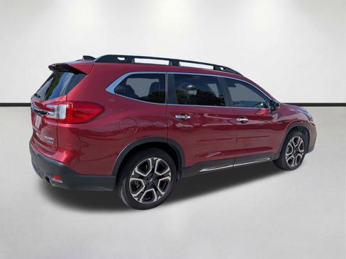 Used 2024 Subaru Ascent Touring AWD/4WD image 4