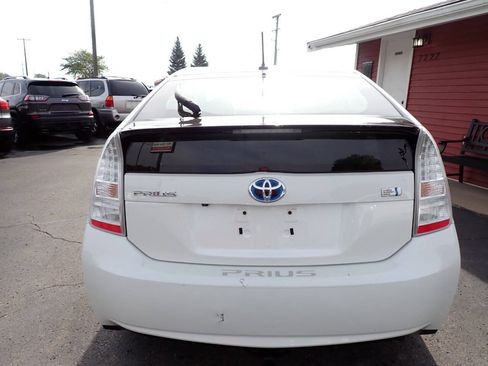Used 2010 Toyota Prius Five FWD image 5