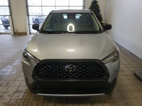 Certified 2023 Toyota Corolla Cross L image 10