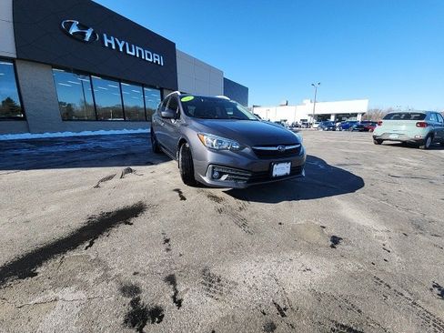 Used 2020 Subaru Impreza Premium image 1