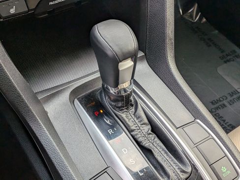 Used 2018 Honda Civic EX-L image 24