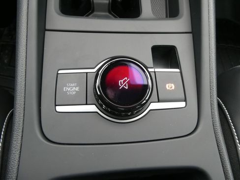 New 2026 Volkswagen Tiguan SE R-Line AWD/4WD image 25