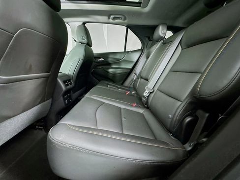 Used 2018 Chevrolet Equinox Premier image 32