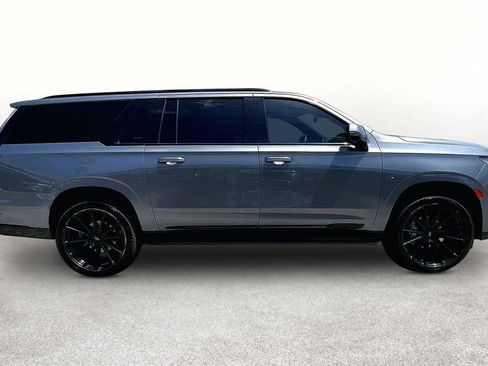 Used 2022 Cadillac Escalade ESV Sport w/ Touring Package RWD image 47