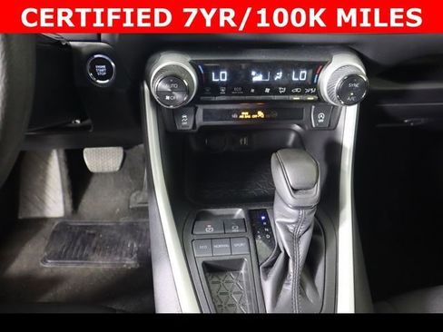 Used 2024 Toyota RAV4 XLE FWD image 28