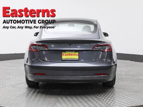 Used 2023 Tesla Model 3 Standard Range image 6