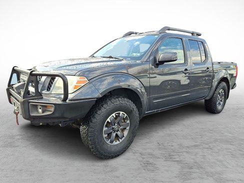 Used 2015 Nissan Frontier PRO-4X w/ Pro-4x Luxury Package image 4