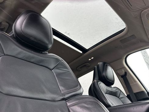 Used 2020 Lincoln Aviator Reserve w/ Equipment Group 202A image 17