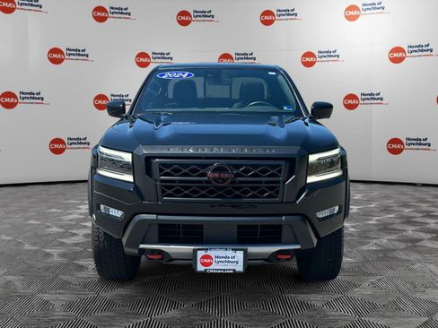 Used 2024 Nissan Frontier PRO-4X w/ Pro Premium Package AWD/4WD image 8