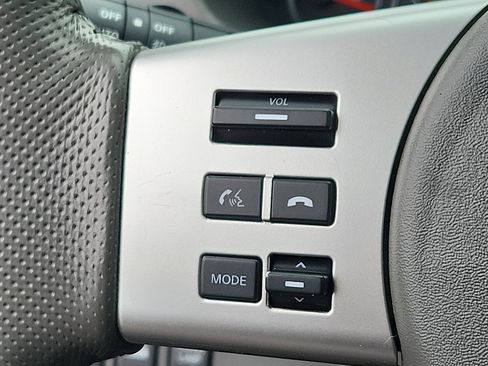 Used 2019 Nissan Frontier SL image 21