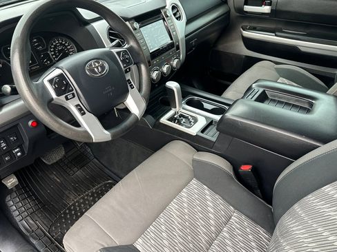 Used 2018 Toyota Tundra SR5 image 10
