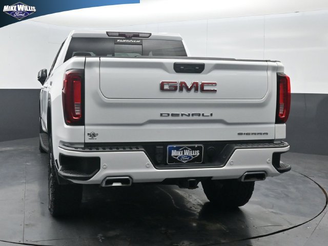 Used 2022 GMC Sierra 1500 AT4 w/ AT4 Premium Package AWD/4WD image 6