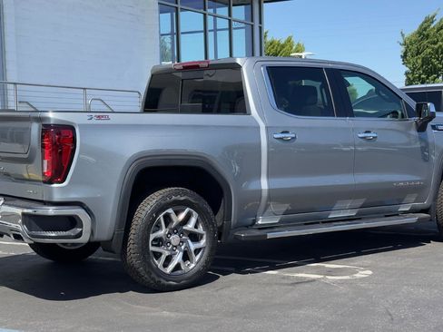 New 2026 GMC Sierra 1500 SLT w/ SLT Premium Plus Package AWD/4WD image 6