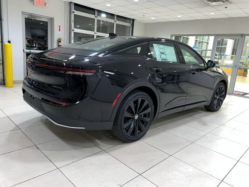 New 2026 Toyota Crown Nightshade image 6