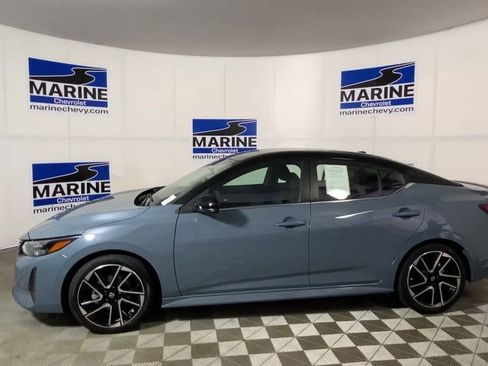 Used 2025 Nissan Sentra SR FWD image 7
