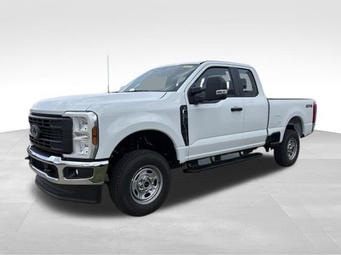 New 2026 Ford F250 XL w/ XL Chrome Package AWD/4WD image 9