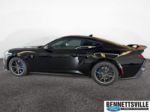 New 2025 Ford Mustang Dark Horse image 2