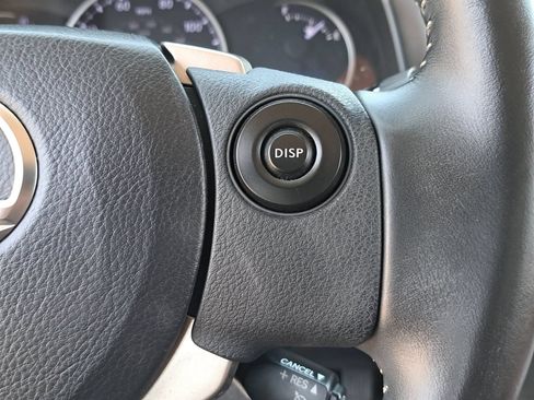Used 2014 Lexus CT 200h w/ Seat Comfort Package FWD image 17