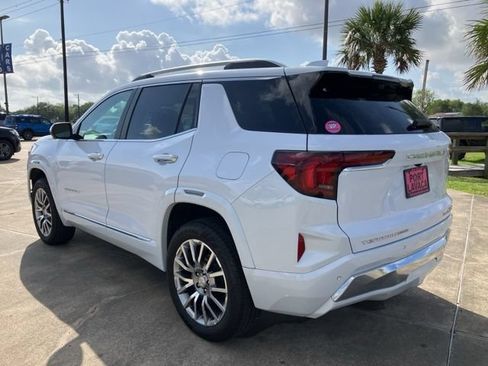 Used 2026 GMC Terrain Denali AWD/4WD image 5