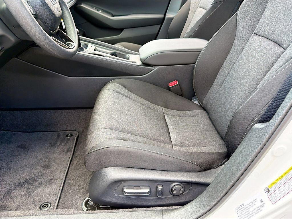 New 2026 Honda Accord SE image 21