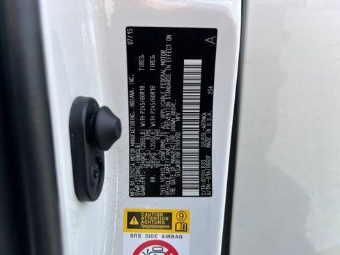 Used 2015 Toyota Highlander XLE AWD/4WD image 11