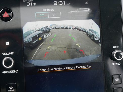 Used 2024 Subaru Crosstrek 2.0i Premium image 27