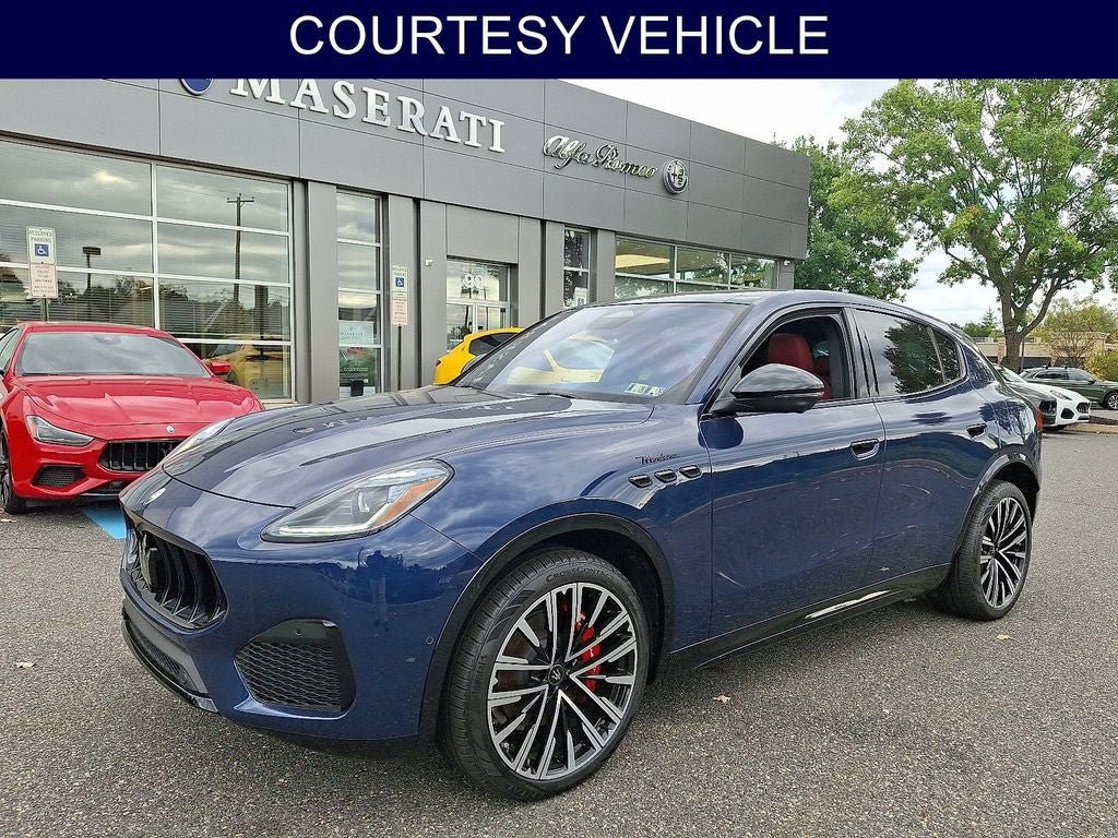 Used 2025 Maserati Grecale Modena AWD/4WD image 21