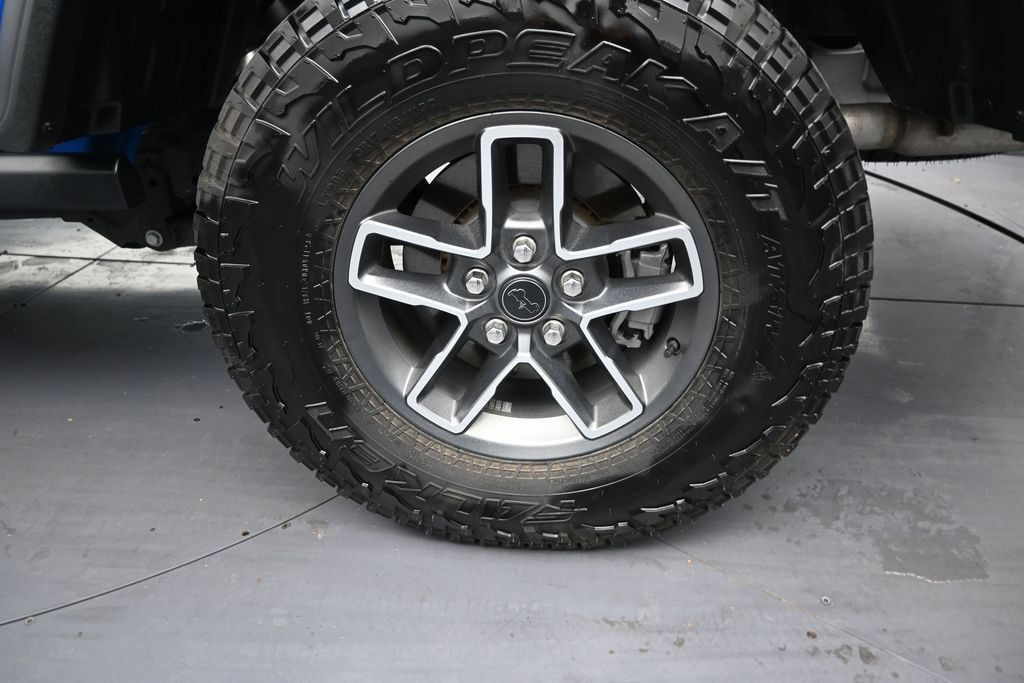 Used 2024 Jeep Gladiator Mojave AWD/4WD image 10