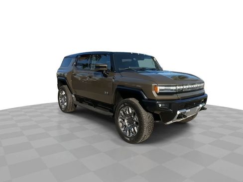 Used 2025 GMC Hummer EV 3X w/ LPO, Cargo Utility Package image 2