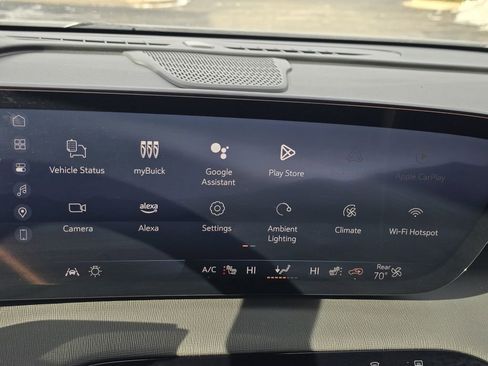 Certified 2025 Buick Enclave Preferred image 20