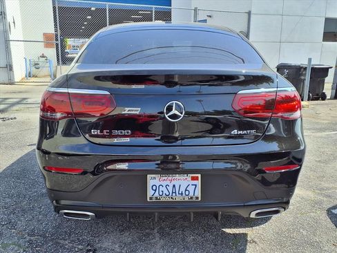 Used 2023 Mercedes-Benz GLC 300 4MATIC Coupe image 11