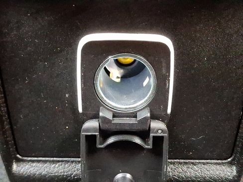 Certified 2024 Jeep Compass Limited image 24