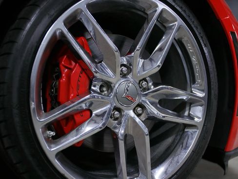 Used 2015 Chevrolet Corvette Stingray Coupe w/ 3LT Preferred Equipment Group image 11