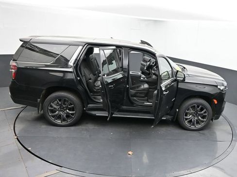 Used 2023 Chevrolet Tahoe LT w/ LT Signature Package AWD/4WD image 46