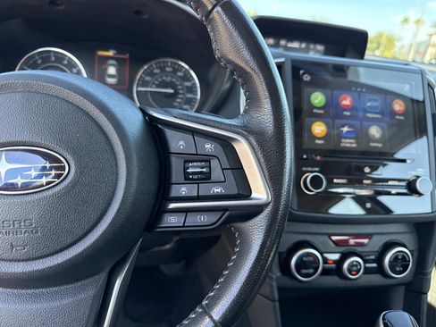 Used 2021 Subaru Impreza 2.0i Limited image 31