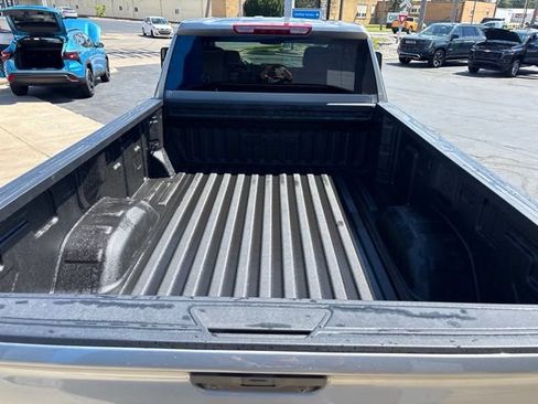 New 2026 GMC Sierra 3500 SLT w/ SLT Convenience Package AWD/4WD image 4
