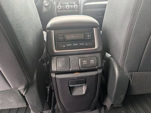 Certified 2022 Subaru Ascent Onyx Edition AWD/4WD image 26