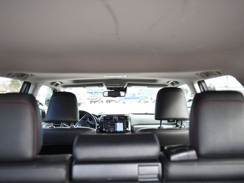 Used 2021 Toyota 4Runner Venture w/ Moonroof Package image 14